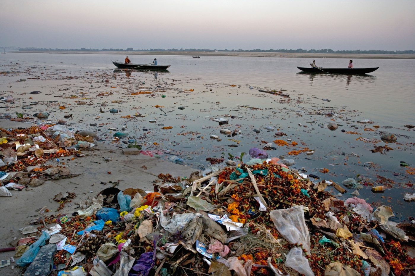 India-Ganga-pollution-1400x9331658853478.jpg